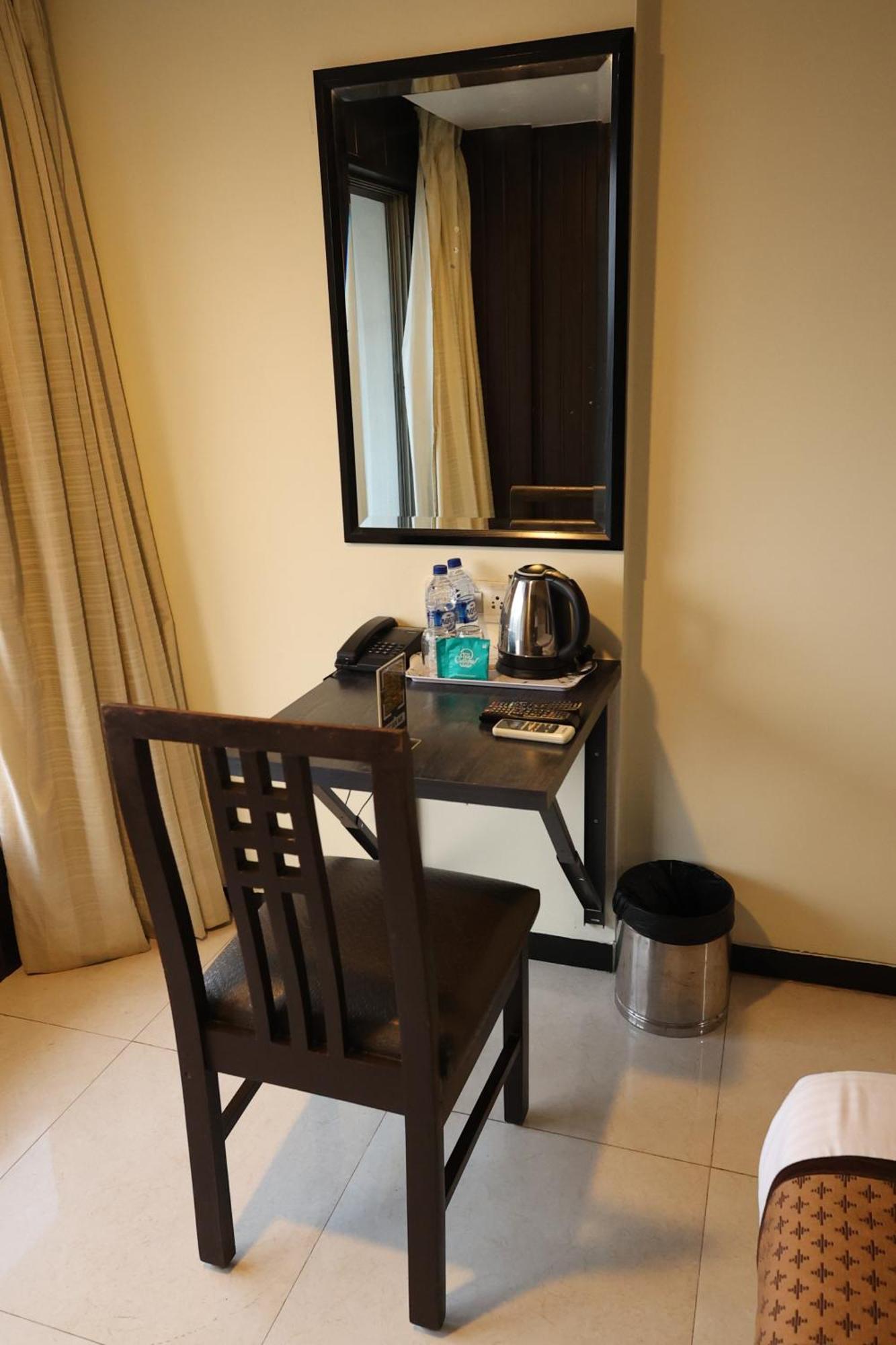Quaint Suites Hotel & Banquet مومباي المظهر الخارجي الصورة
