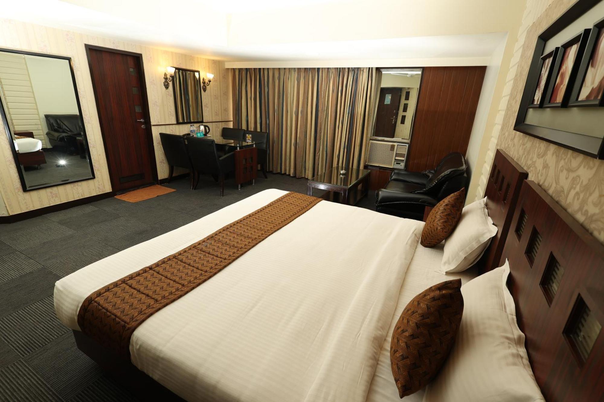 Quaint Suites Hotel & Banquet مومباي المظهر الخارجي الصورة