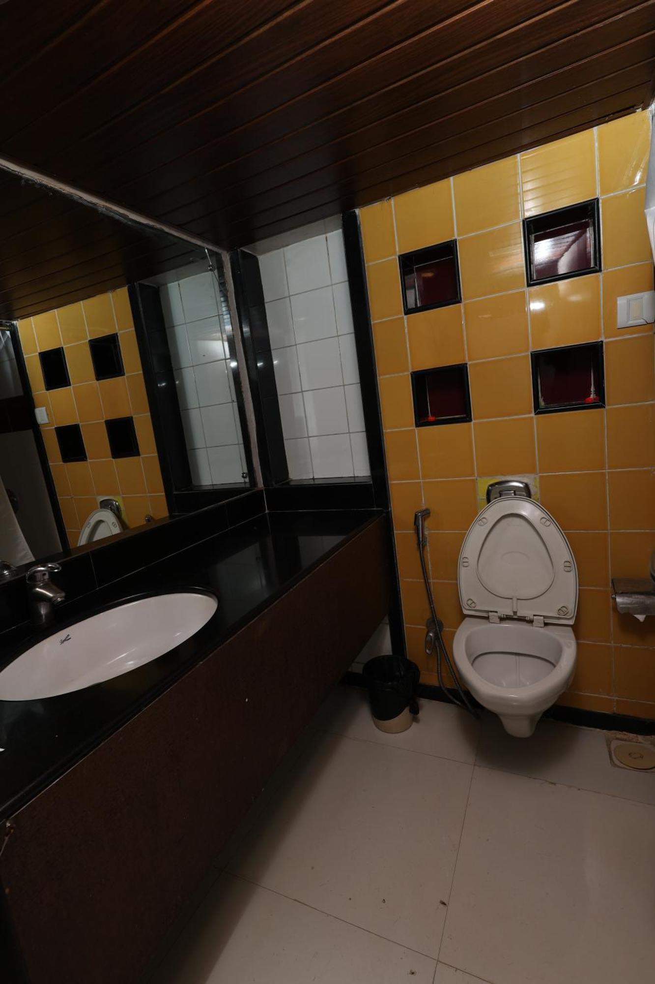 Quaint Suites Hotel & Banquet مومباي المظهر الخارجي الصورة