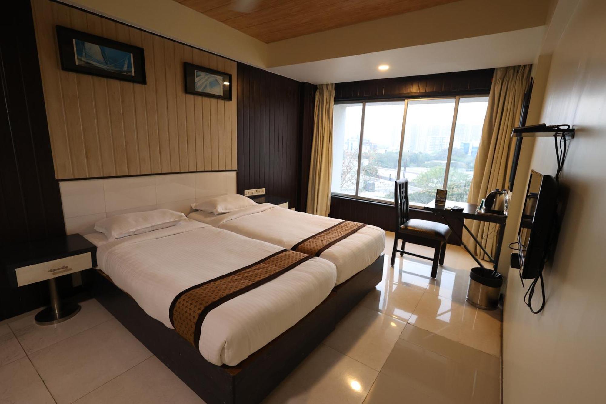 Quaint Suites Hotel & Banquet مومباي المظهر الخارجي الصورة