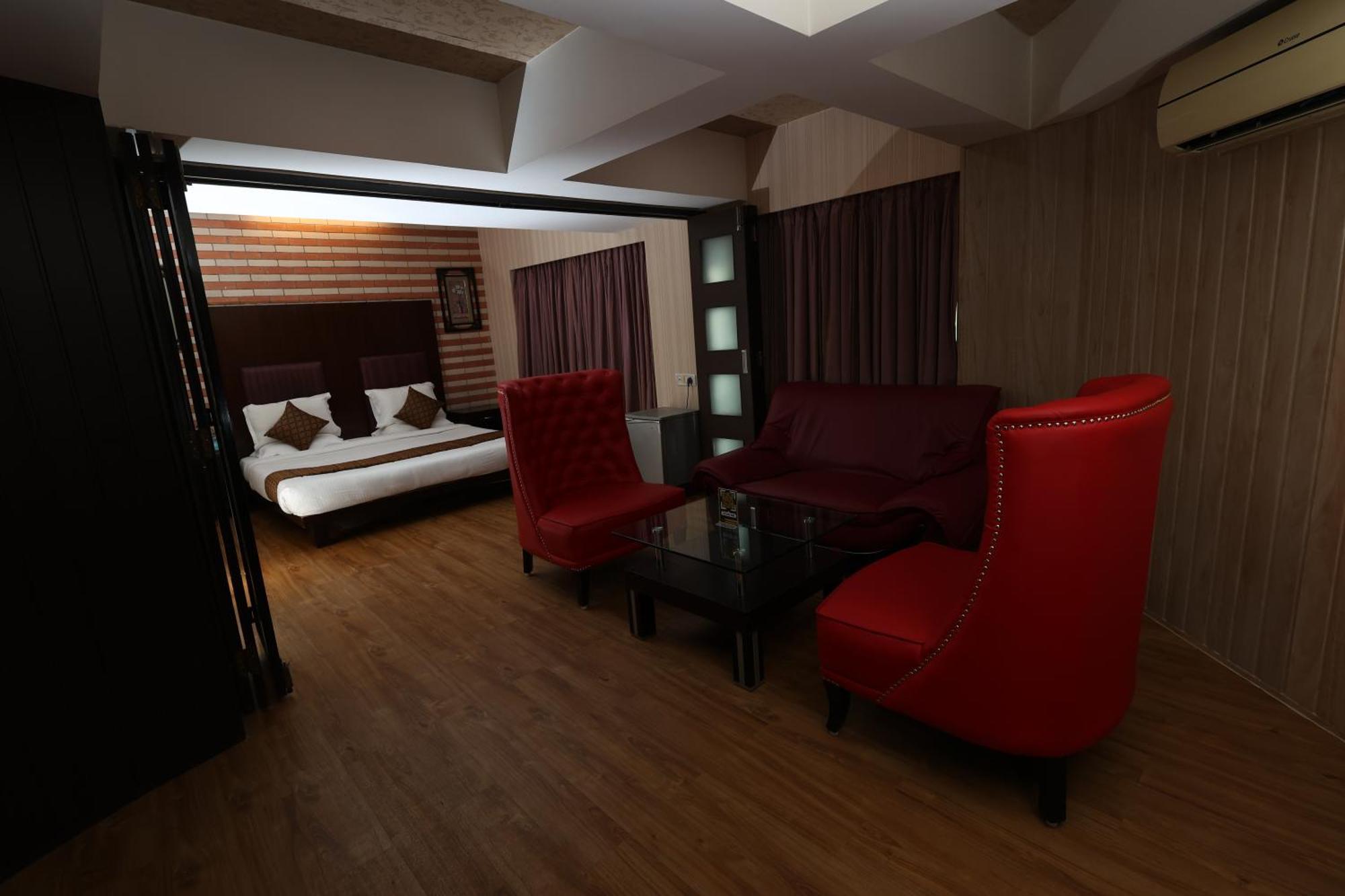 Quaint Suites Hotel & Banquet مومباي المظهر الخارجي الصورة