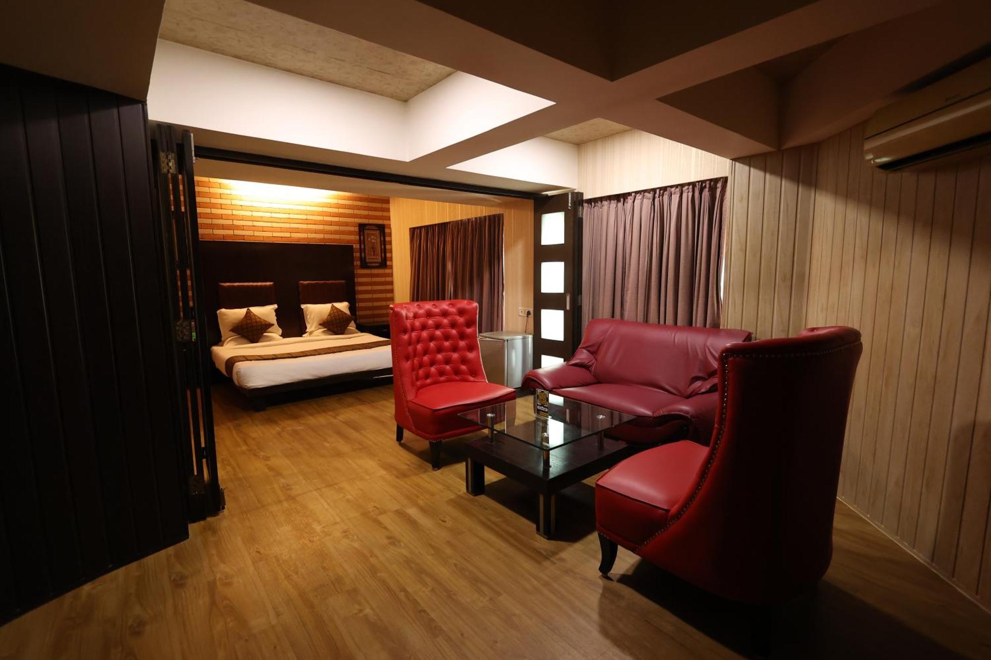 Quaint Suites Hotel & Banquet مومباي المظهر الخارجي الصورة